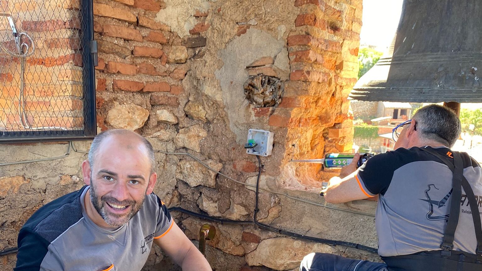 Vuelven a tocar las campanas de nuestra Iglesia